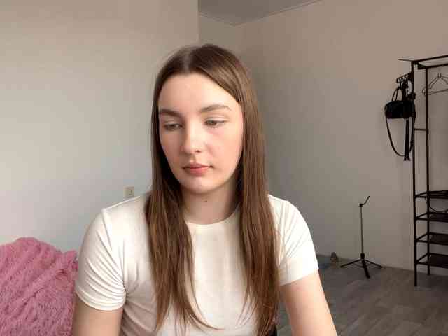 EveliaShimaoka webcam