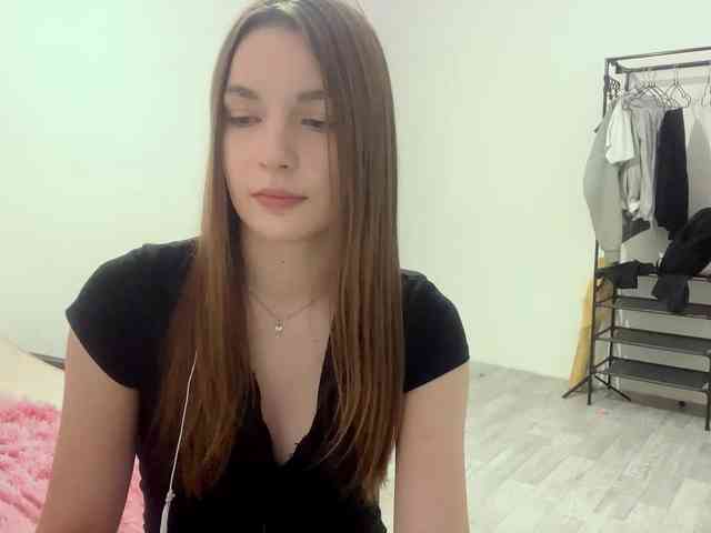 EveliaShimaoka webcam