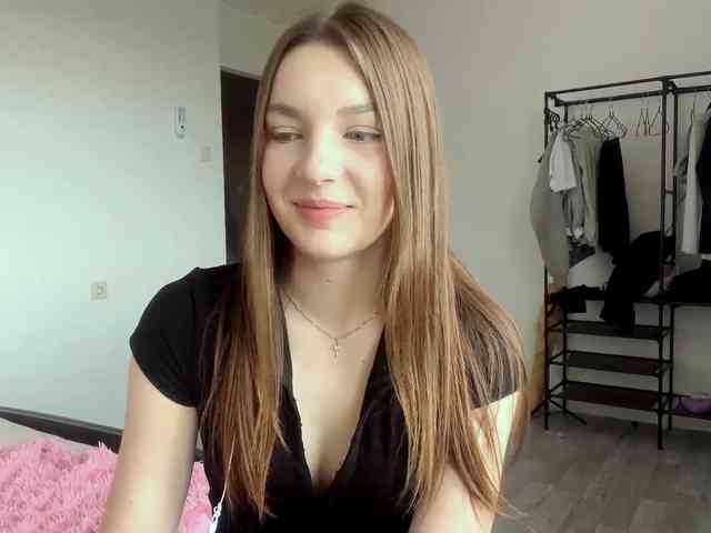 EveliaShimaoka webcam