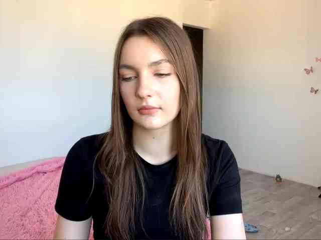 EveliaShimaoka webcam