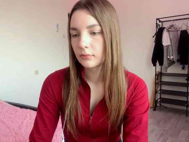 EveliaShimaoka webcam