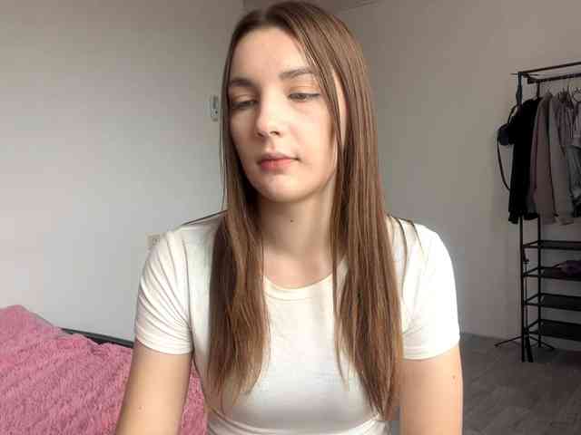 EveliaShimaoka webcam