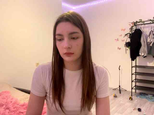 EveliaShimaoka webcam