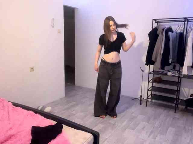 EveliaShimaoka webcam
