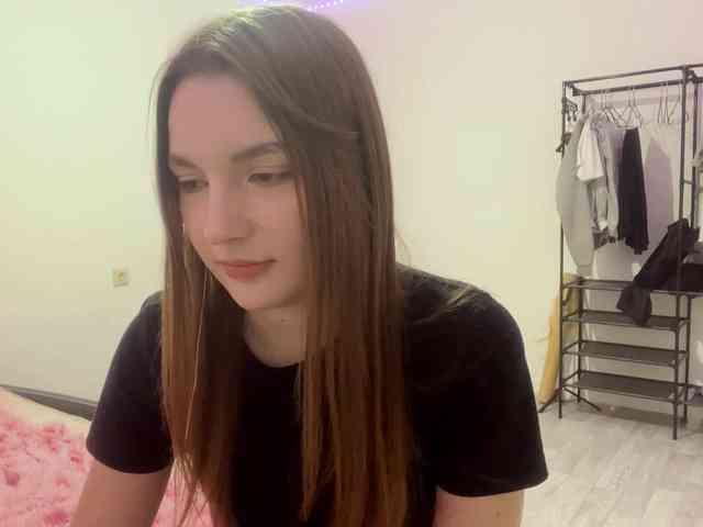 EveliaShimaoka webcam