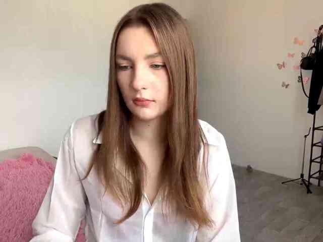 EveliaShimaoka webcam