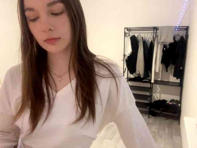 EveliaShimaoka webcam