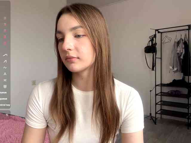 EveliaShimaoka webcam