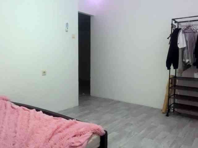 EveliaShimaoka webcam