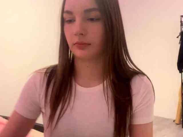 EveliaShimaoka webcam