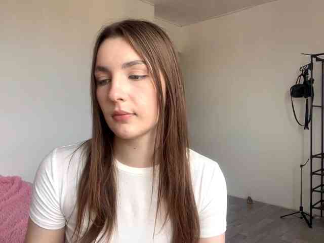 EveliaShimaoka webcam