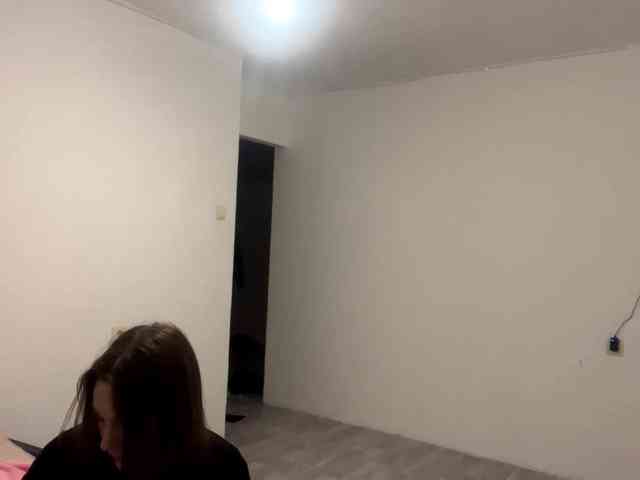 EveliaShimaoka webcam