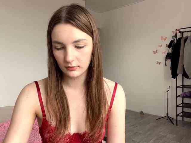 EveliaShimaoka webcam