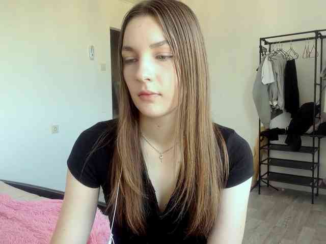 EveliaShimaoka webcam