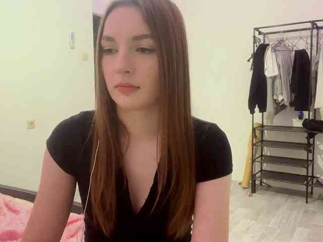 EveliaShimaoka webcam