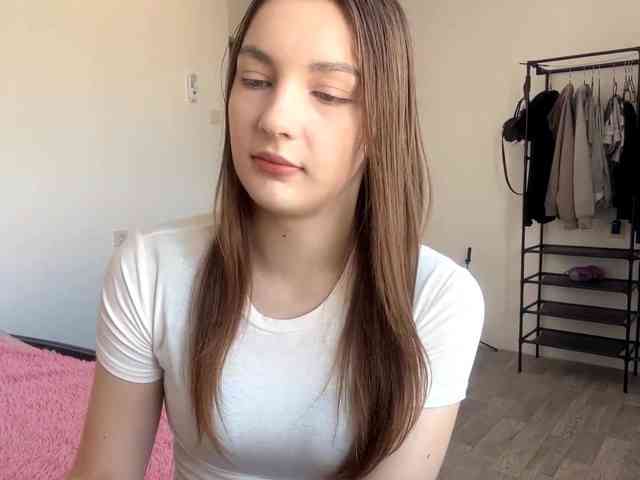 EveliaShimaoka webcam