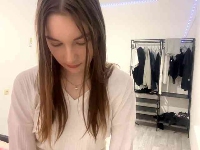 EveliaShimaoka webcam