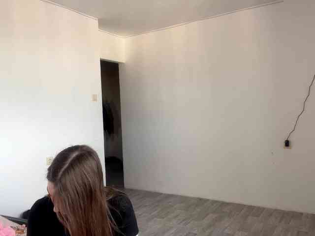 EveliaShimaoka webcam