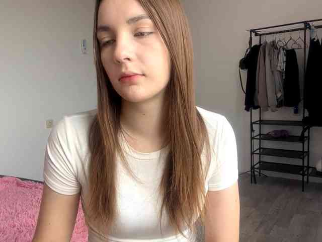 EveliaShimaoka webcam