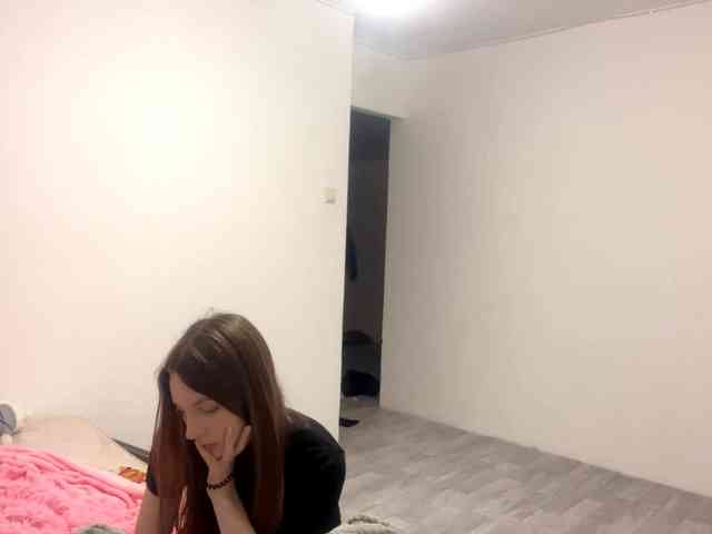 EveliaShimaoka webcam