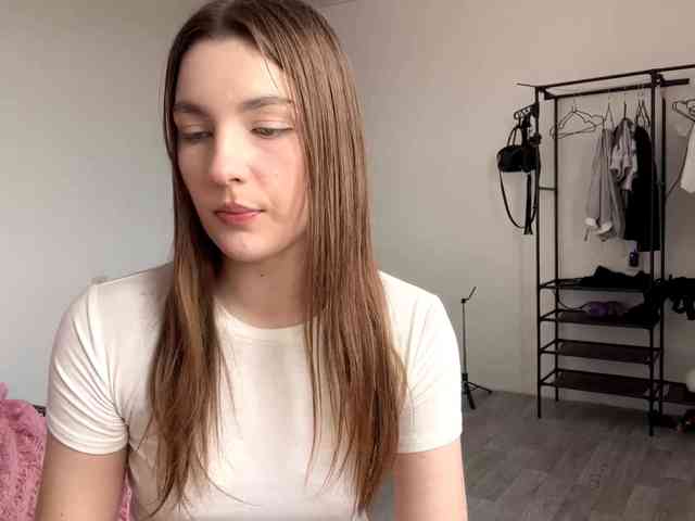 EveliaShimaoka webcam