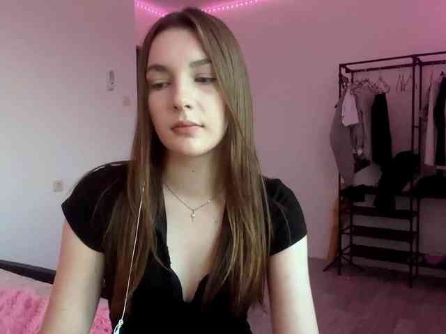 EveliaShimaoka webcam