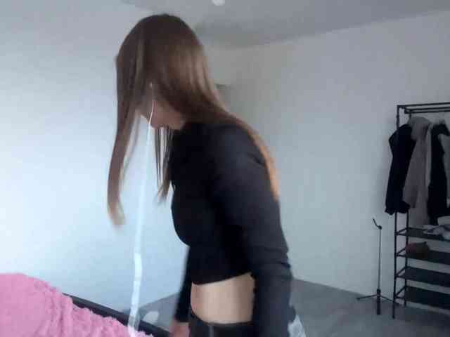 EveliaShimaoka webcam
