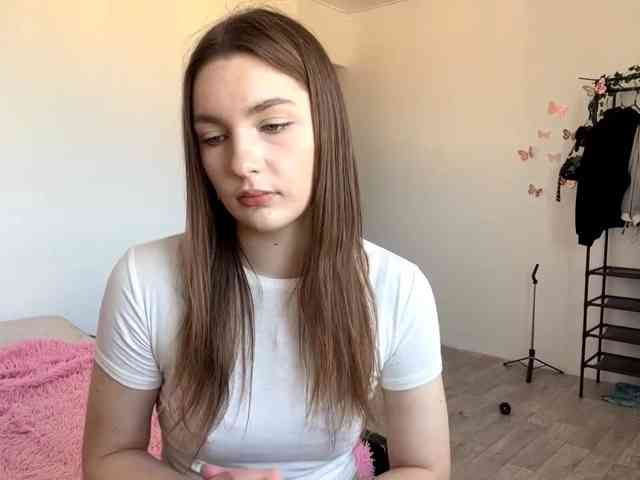 EveliaShimaoka webcam