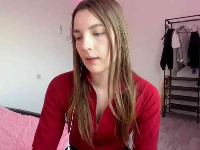 EveliaShimaoka webcam