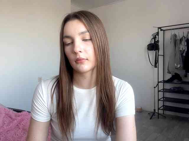 EveliaShimaoka webcam