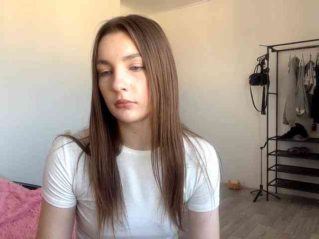 EveliaShimaoka webcam
