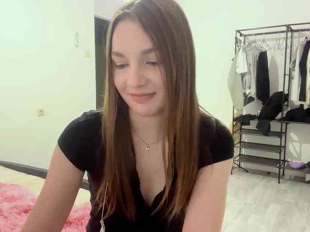 EveliaShimaoka webcam