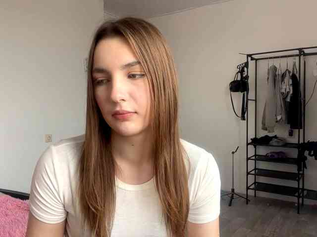 EveliaShimaoka webcam