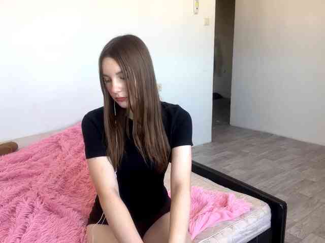 EveliaShimaoka webcam