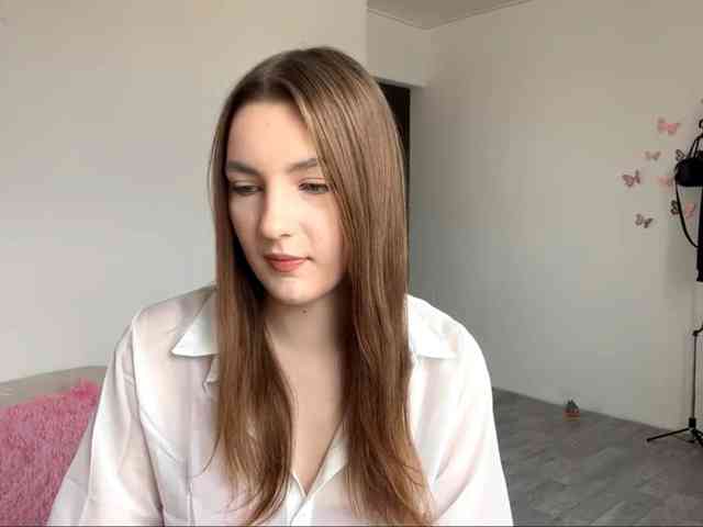 EveliaShimaoka webcam