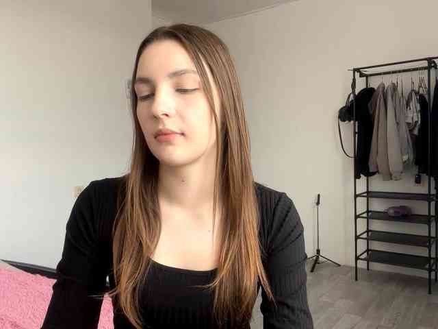EveliaShimaoka EveliaShimaoka