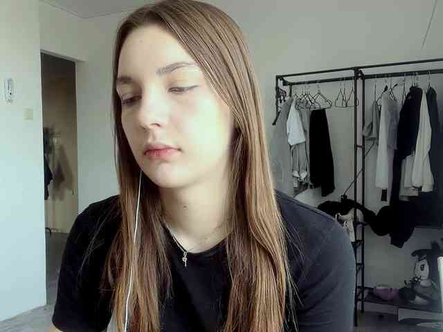 EveliaShimaoka - Girl 