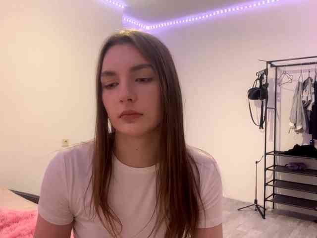 EveliaShimaoka webcam