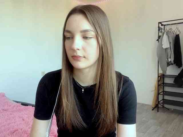 EveliaShimaoka webcam