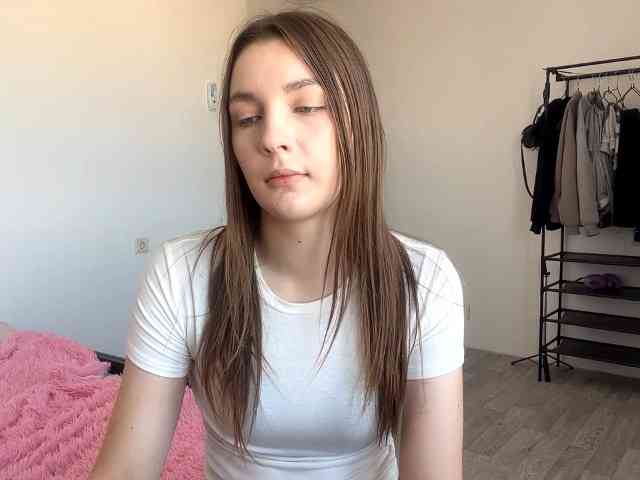 EveliaShimaoka webcam