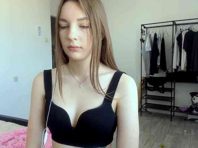 EveliaShimaoka EveliaShimaoka