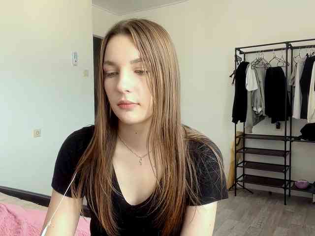 EveliaShimaoka webcam
