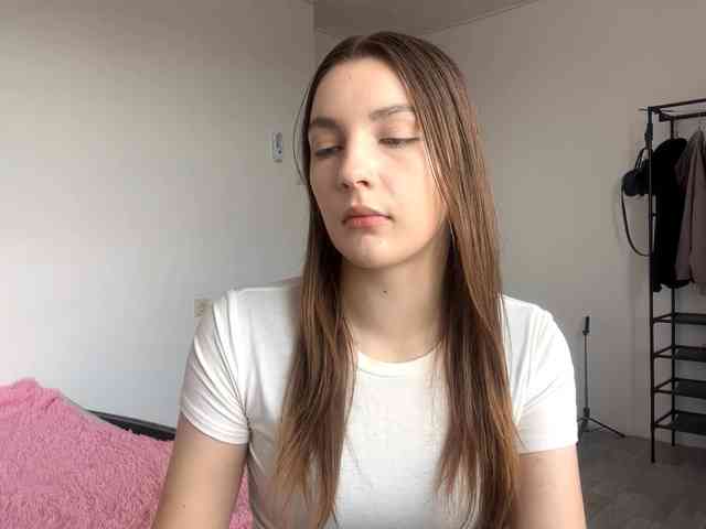 EveliaShimaoka webcam