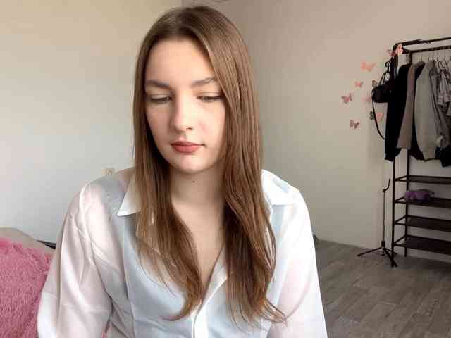 EveliaShimaoka webcam