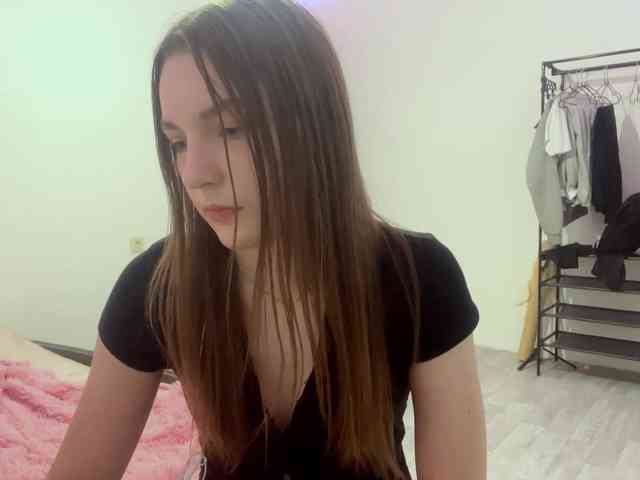 EveliaShimaoka webcam