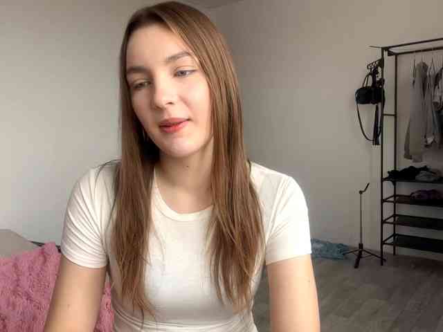 EveliaShimaoka webcam