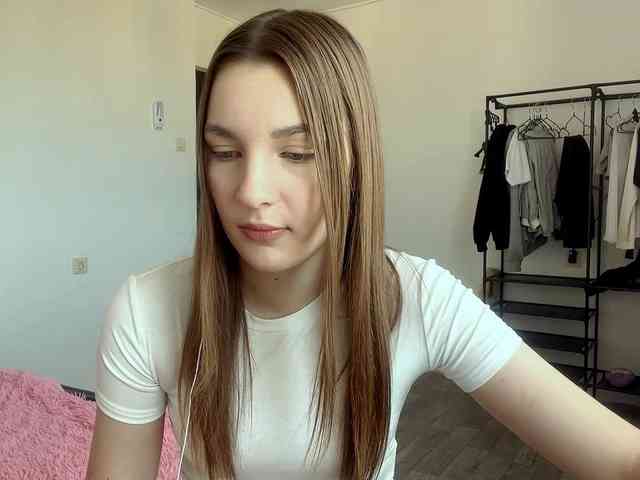 EveliaShimaoka webcam
