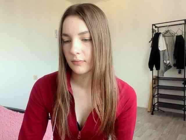 EveliaShimaoka webcam