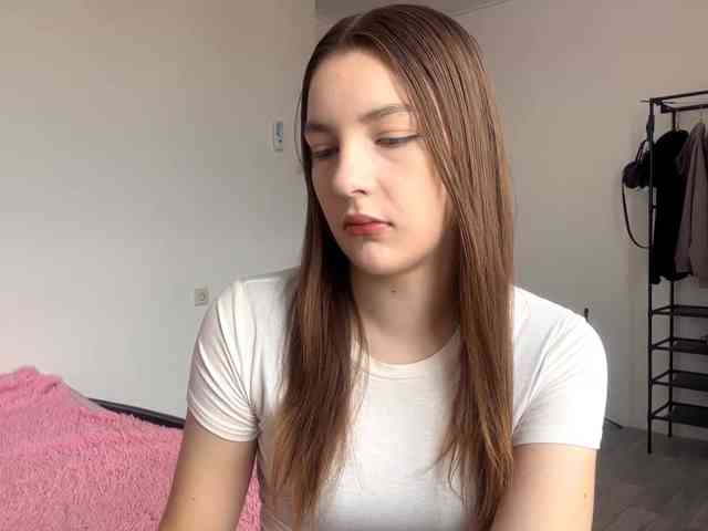 EveliaShimaoka webcam