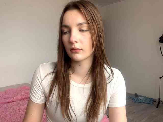 EveliaShimaoka webcam